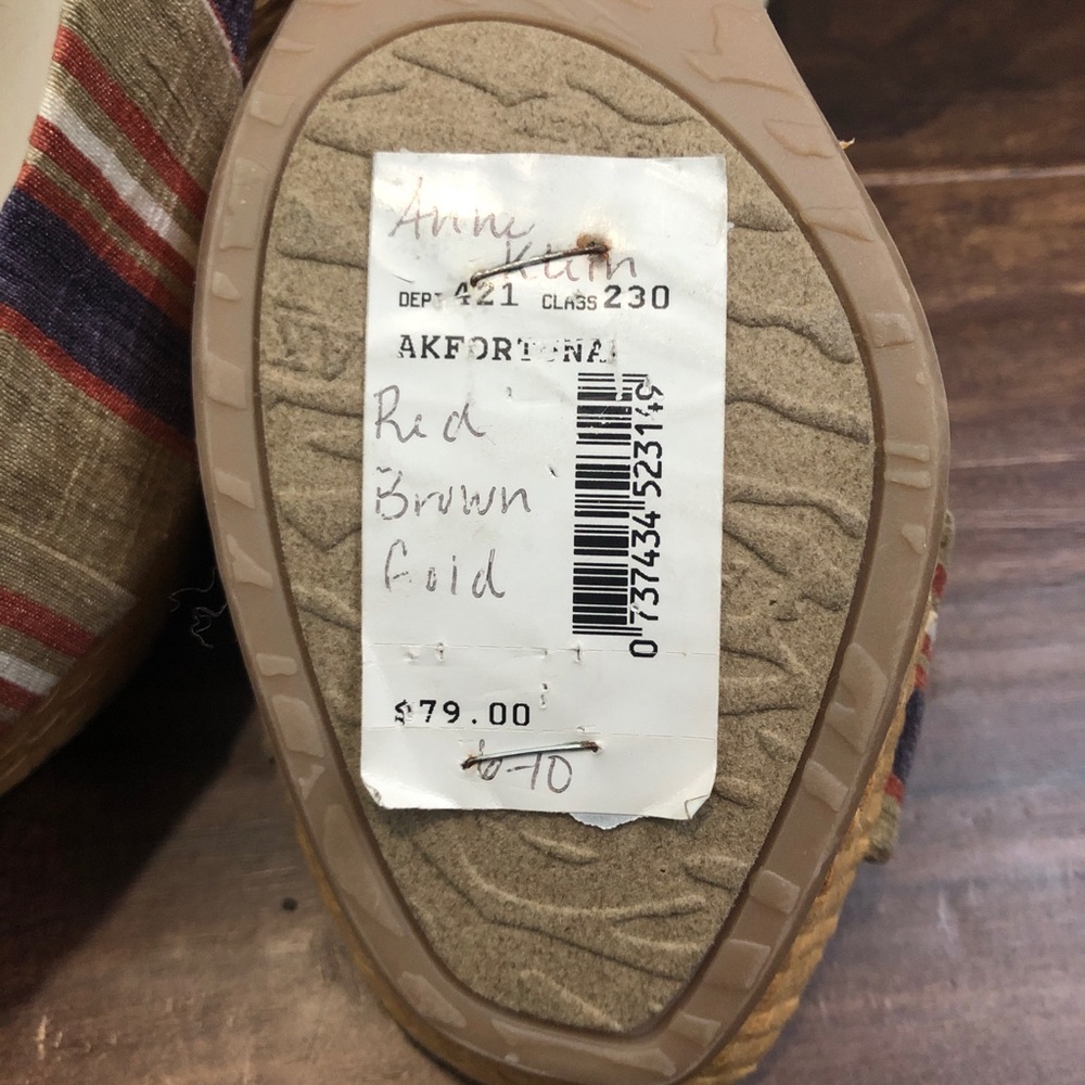 Striped Sling Back Wedges Size 7 - Picture 5 of 7
